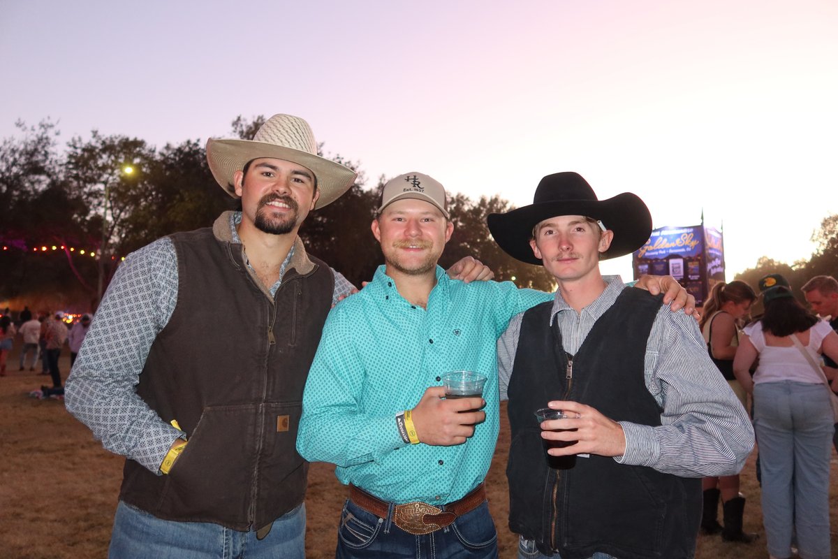 Rust & Reef lifestyle